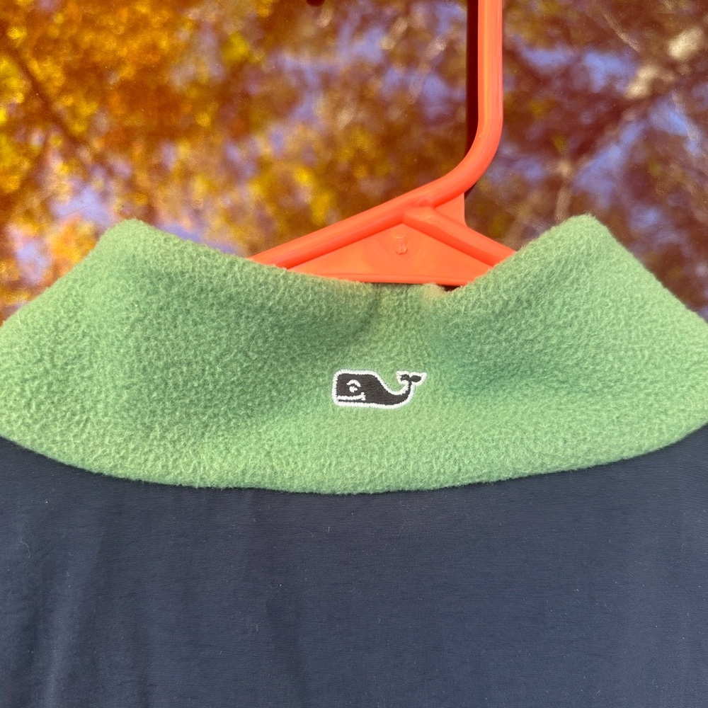 Vineyard Vines Snap Fleece - Picture 2 of 4